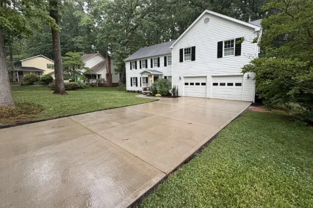 a recently completed driveway job in the neighborhood oxxford hunt in Cary, NC.